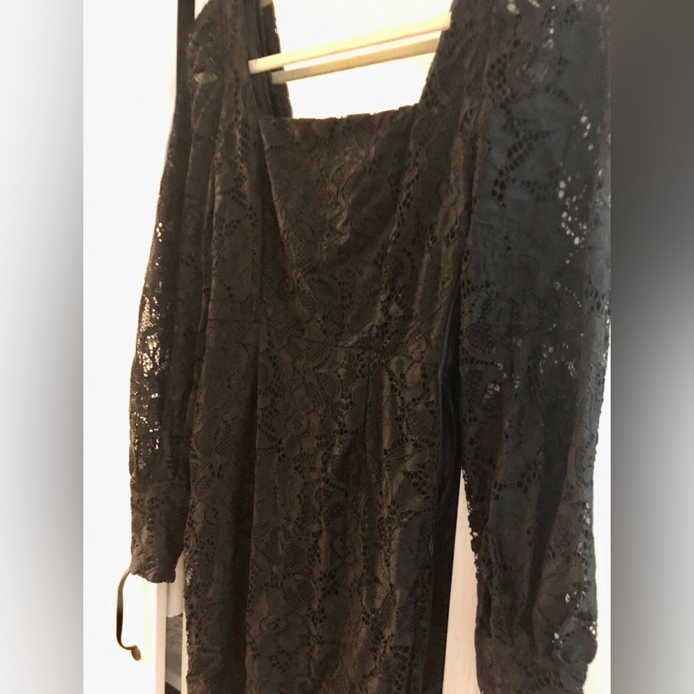 BNWT Dynamite Women’s Elegant Black Lace Dress - XXS - Picture 7 of 11
